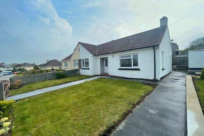 3 Bedroom Bungalow To Rent In Tresavean Estate, Redruth, TR16