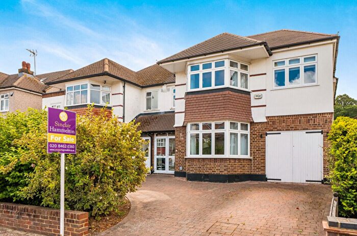 5 Bedroom Semi Detached House For Sale In Westland Drive, Hayes, Kent, BR2
