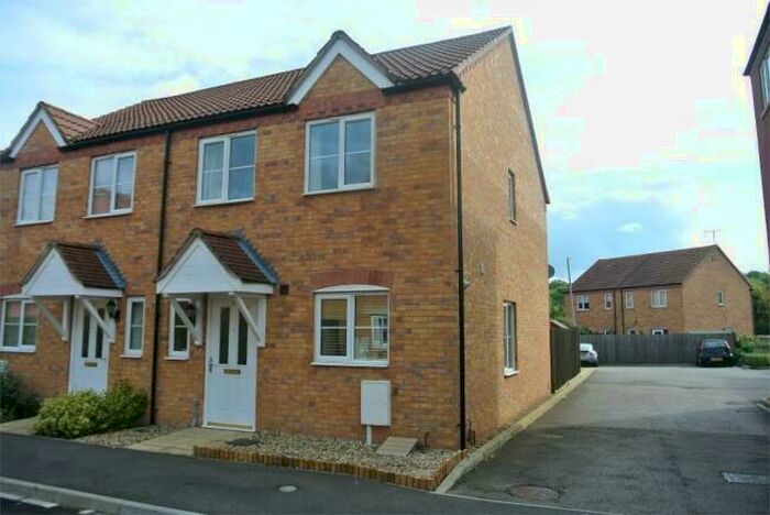2 Bedroom Semi-Detached House To Rent In Springbank Drive, Bourne, PE10