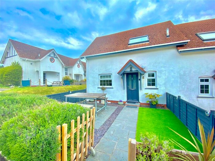 2 Bedroom End Of Terrace House For Sale In Penrallt Cottages, Aberporth, Cardigan, SA43