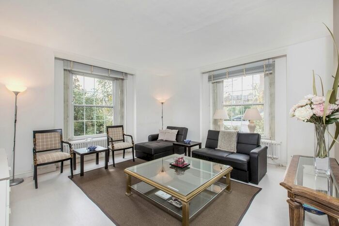 4 Bedroom Flat To Rent In Fitzjames Avenue, London, W14