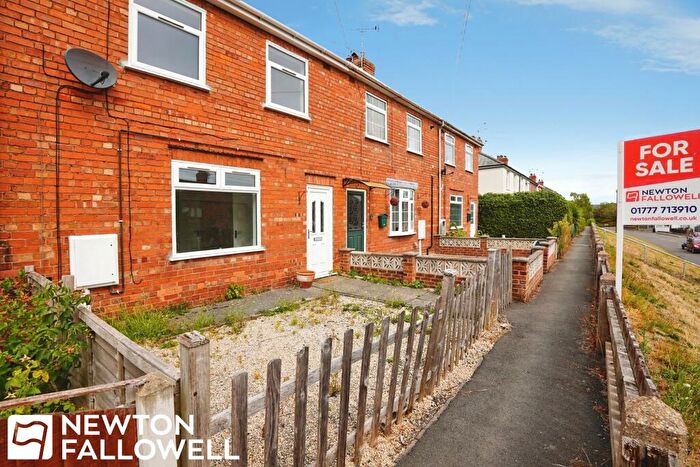 3 Bedroom Terraced House For Sale In High Street, Retford, DN22