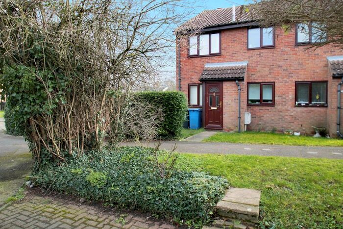 1 Bedroom Property To Rent In Stanley Wood Avenue, Sudbury, CO10