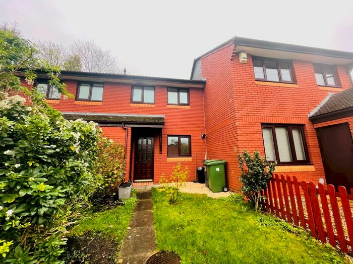 2 Bedroom Terraced House To Rent In Penydarren Drive, Cardiff, CF14