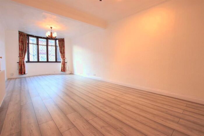 3 Bedroom Terraced House To Rent In Catisfield Road, Enfield EN3