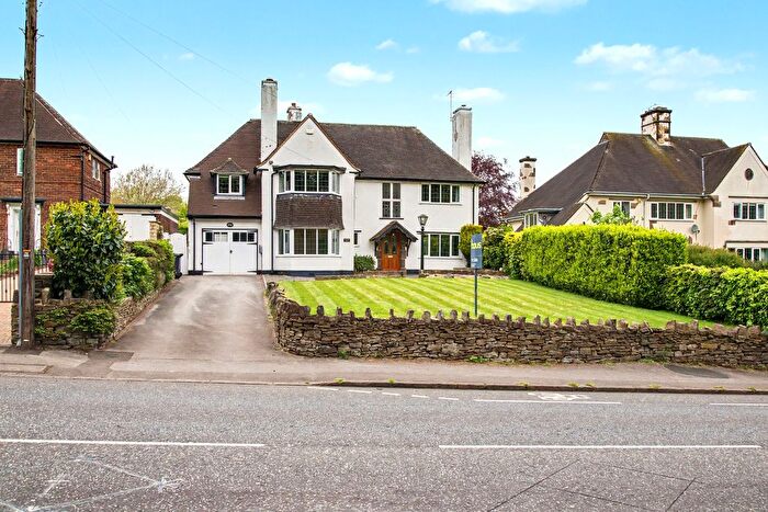 4 Bedroom Detached House For Sale In Whitecotes Lane, Walton, Chesterfield, S40