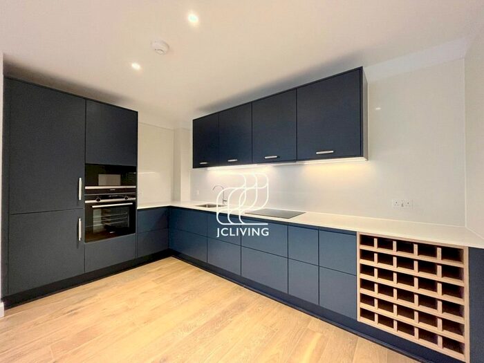 2 Bedroom Flat To Rent In Postmark, London, WC1X