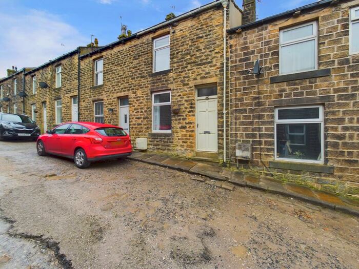 2 Bedroom Terraced House To Rent In Gibb Street, Cowling, BD22