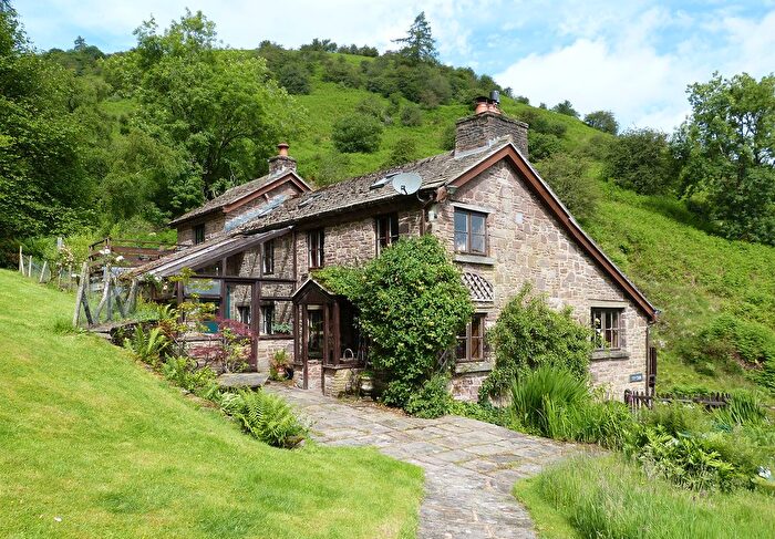 2 Bedroom Cottage For Sale In Abergavenny, NP7