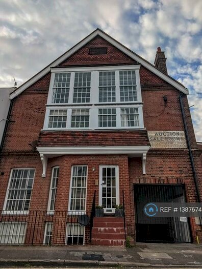 2 Bedroom Flat To Rent In St Nicholas Road, Brighton, BN1