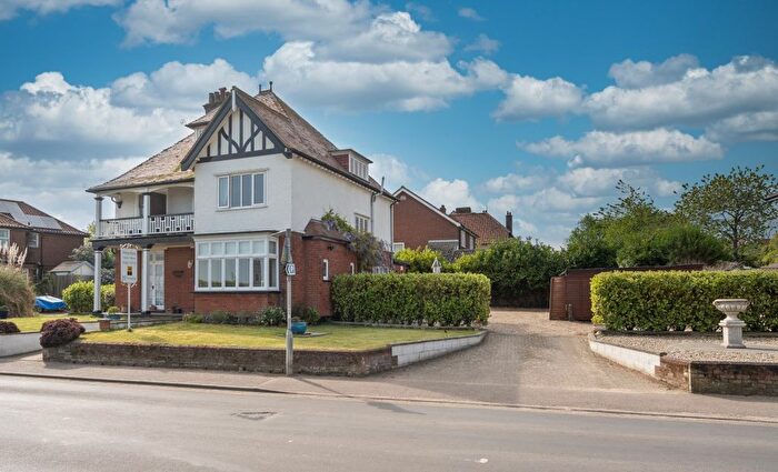 7 Bedroom Detached House For Sale In Cromer Road, West Runton, Cromer, NR27