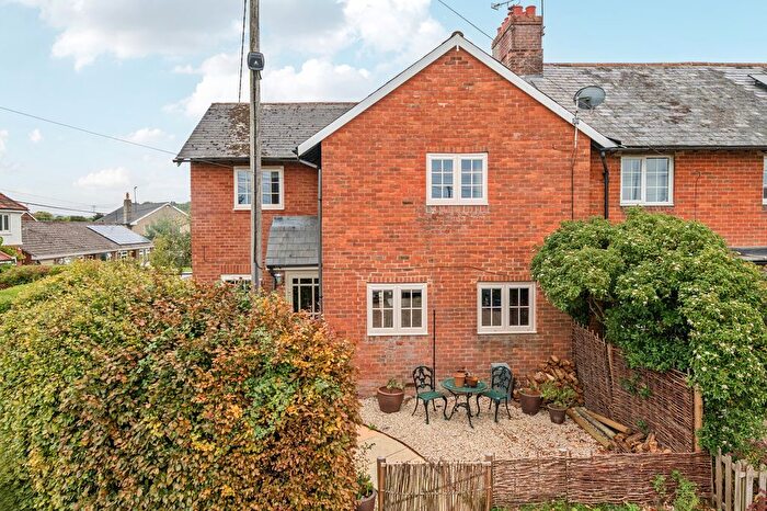 3 Bedroom End Terrace House For Sale In Coate, Devizes, SN10