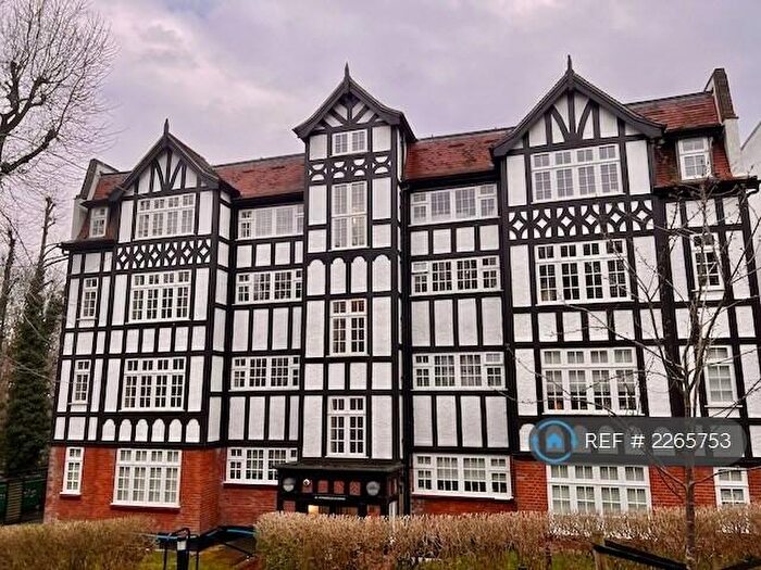 2 Bedroom Flat To Rent In Makepeace Mansions, London, N6