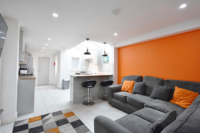 5 Bedroom Terraced House To Rent In St. Margaret Road, Coventry, CV1
