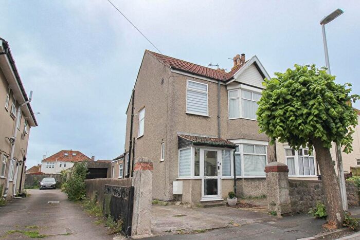 3 Bedroom Semi-Detached House For Sale In South Ward**Great Value For Money**ft Sunny Rear Garden**/ Bedrooms**No Onward Chain**, BS23