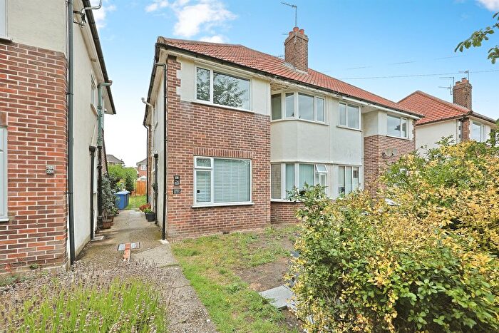 2 Bedroom Maisonette For Sale In Glenmore Gardens, Norwich, NR3