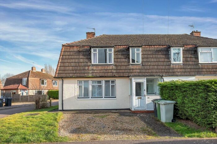 3 Bedroom Semi-Detached House For Sale In Burley Crescent, Oakham, LE15