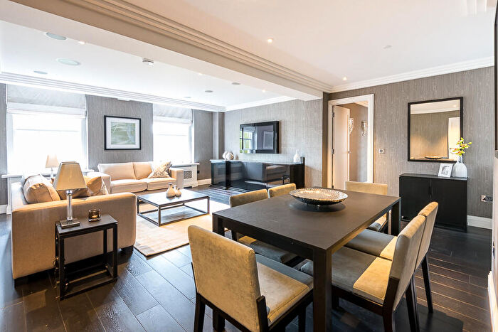 2 Bedroom Apartment To Rent In Manor Apartments, Abbey Road, St Johns Wood, NW8