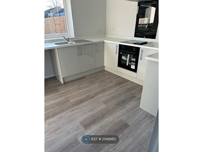 3 Bedroom Terraced House To Rent In Campion Court, Northampton, NN3