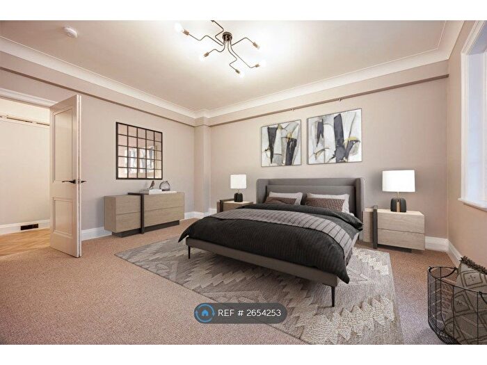 4 Bedroom Flat To Rent In Richmond Chambers, Bournemouth, BH2