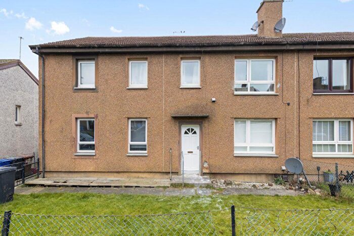 3 Bedroom Flat For Sale In Carlowrie Place, Gorebridge, EH23