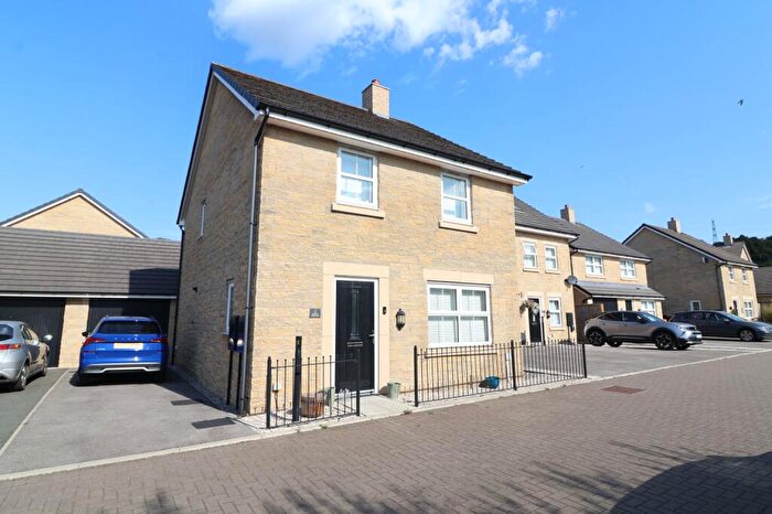 4 Bedroom Detached House For Sale In Valehouse Way, Tintwistle, SK13