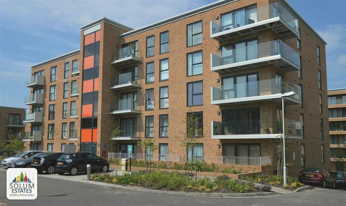 2 Bedroom Flat To Rent In Capricorn Court, Zodiac Close, Edgware, HA8