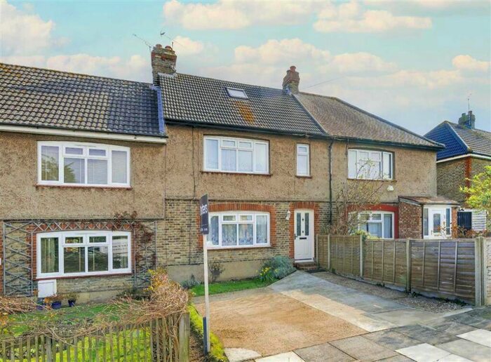 3 Bedroom Terraced House To Rent In Clitterhouse Crescent, Cricklewood, NW2