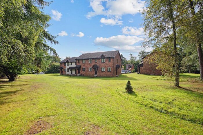 2 Bedroom End Of Terrace House For Sale In Dunbar Court, Gleneagles Village, PH3