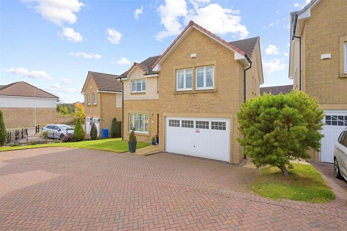 4 Bedroom Detached House For Sale In Manor Gardens, Dunfermline, KY11