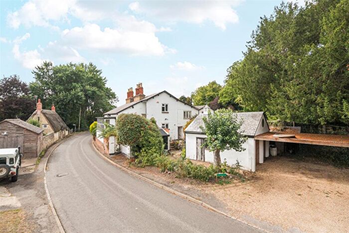 5 Bedroom Detached House For Sale In High Street, Lois Weedon, NN12