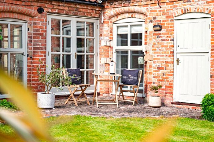 6 Bedroom Detached House For Sale In Discreet Listing | An Exceptional Home With Independent Living..., DN22