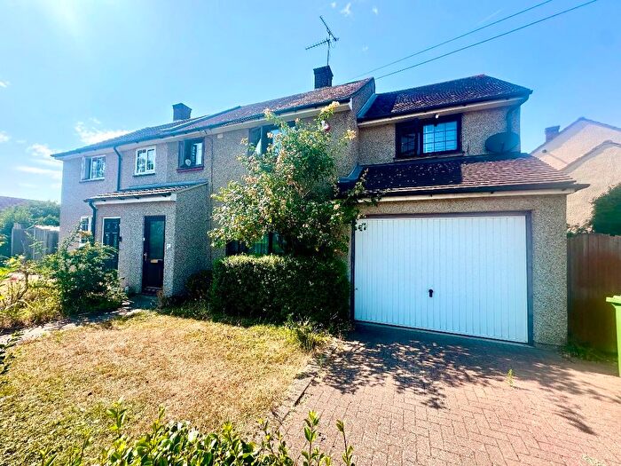 3 Bedroom Semi Detached House For Sale In Charlbury Crescent, Harold Hill, RM3