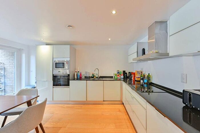 2 Bedroom Flat For Sale In Walden Building, St John's Hill, London, SW11