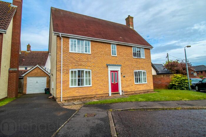 4 Bedroom Detached House To Rent In Barn Fields, Stanway, Colchester, CO3
