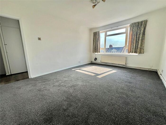 1 Bedroom Apartment To Rent In Lawrence House, Palmerston Road, London, N22
