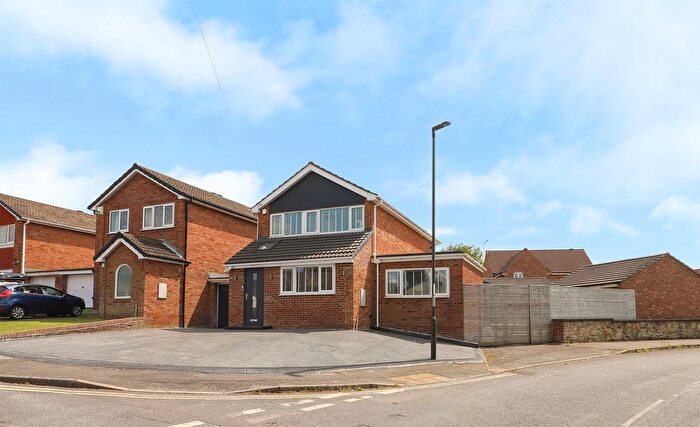 3 Bedroom Detached House For Sale In Simcrest Avenue, Killamarsh, S21