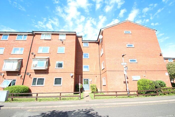 1 Bedroom Flat To Rent In Gurney Close Barking, IG11