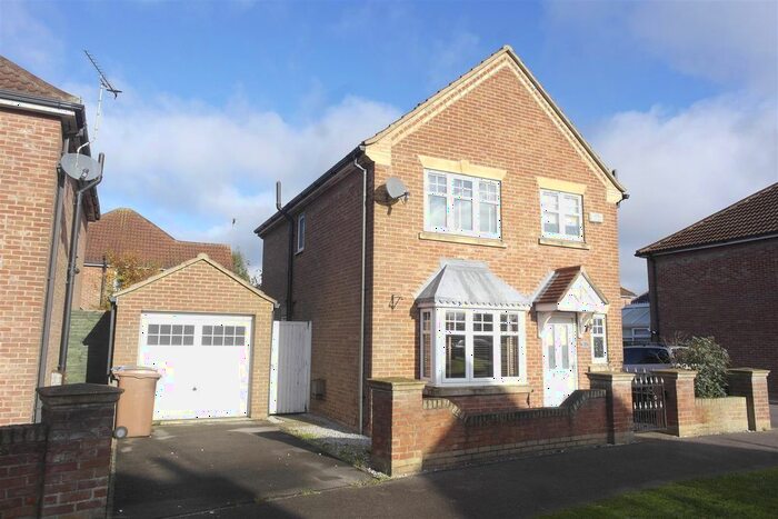 3 Bedroom Detached House To Rent In Cromwell Road, Hedon, Hull, HU12
