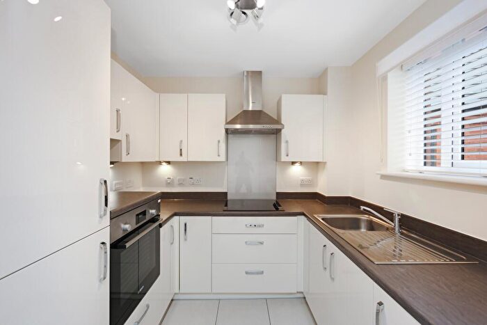 1 Bedroom Retirement Property To Rent In Clive Road, Redditch, Worcestershire, B97