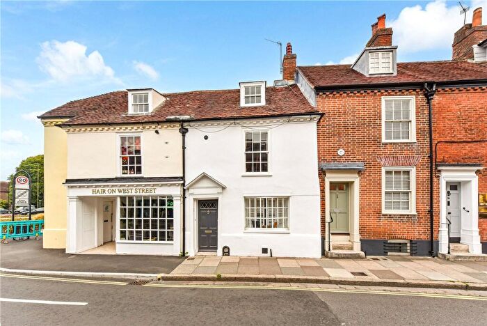 4 Bedroom Property For Sale In West Street, Chichester, PO19