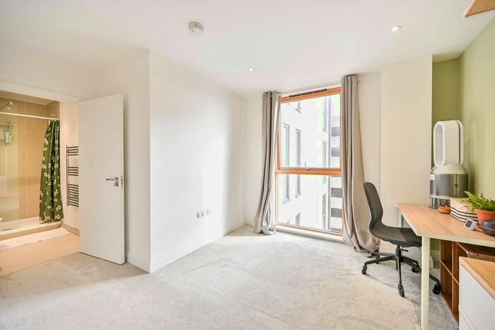 2 Bedroom Flat To Rent In Blagdon Road, New Malden, New Malden, KT3