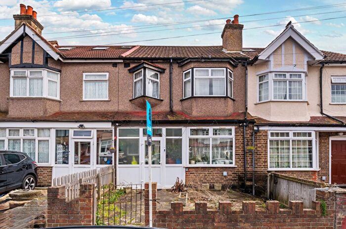 3 Bedroom Terraced House For Sale In Manor Way, Mitcham, CR4
