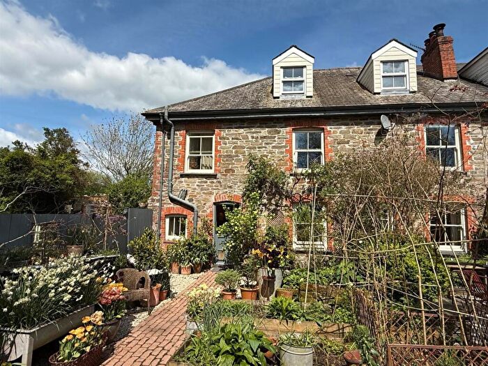 3 Bedroom Terraced House For Sale In Grenville Road, Lostwithiel, PL22