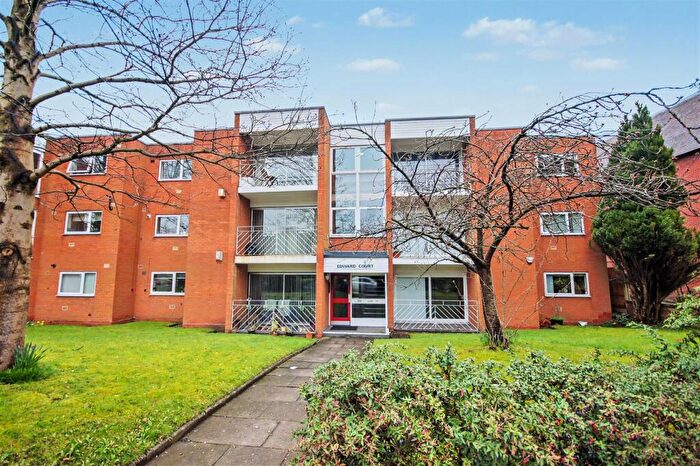 3 Bedroom Apartment For Sale In Edward Court, Hagley Road, B16