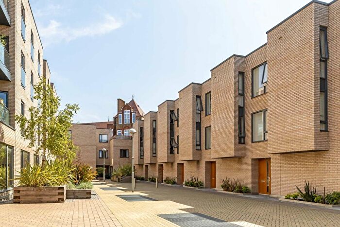 3 Bedroom Property To Rent In Vinery Way, London, W6