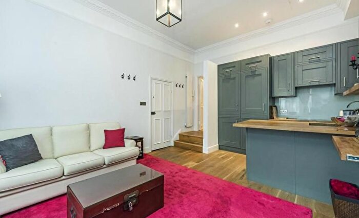 1 Bedroom Flat To Rent In Nottingham Terrace, Marylebone, London, NW1