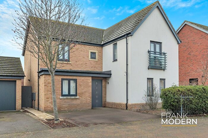 4 Bedroom Detached House For Sale In Bayleaf Avenue, Hampton Vale, PE7