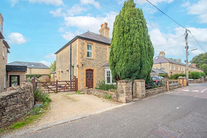3 Bedroom Semi-Detached House For Sale In Northfield Road, Tetbury, GL8