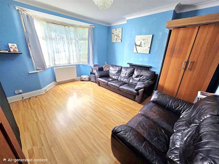 4 Bedroom Terraced House To Rent In Rosebank Avenue, Wembley, HA0